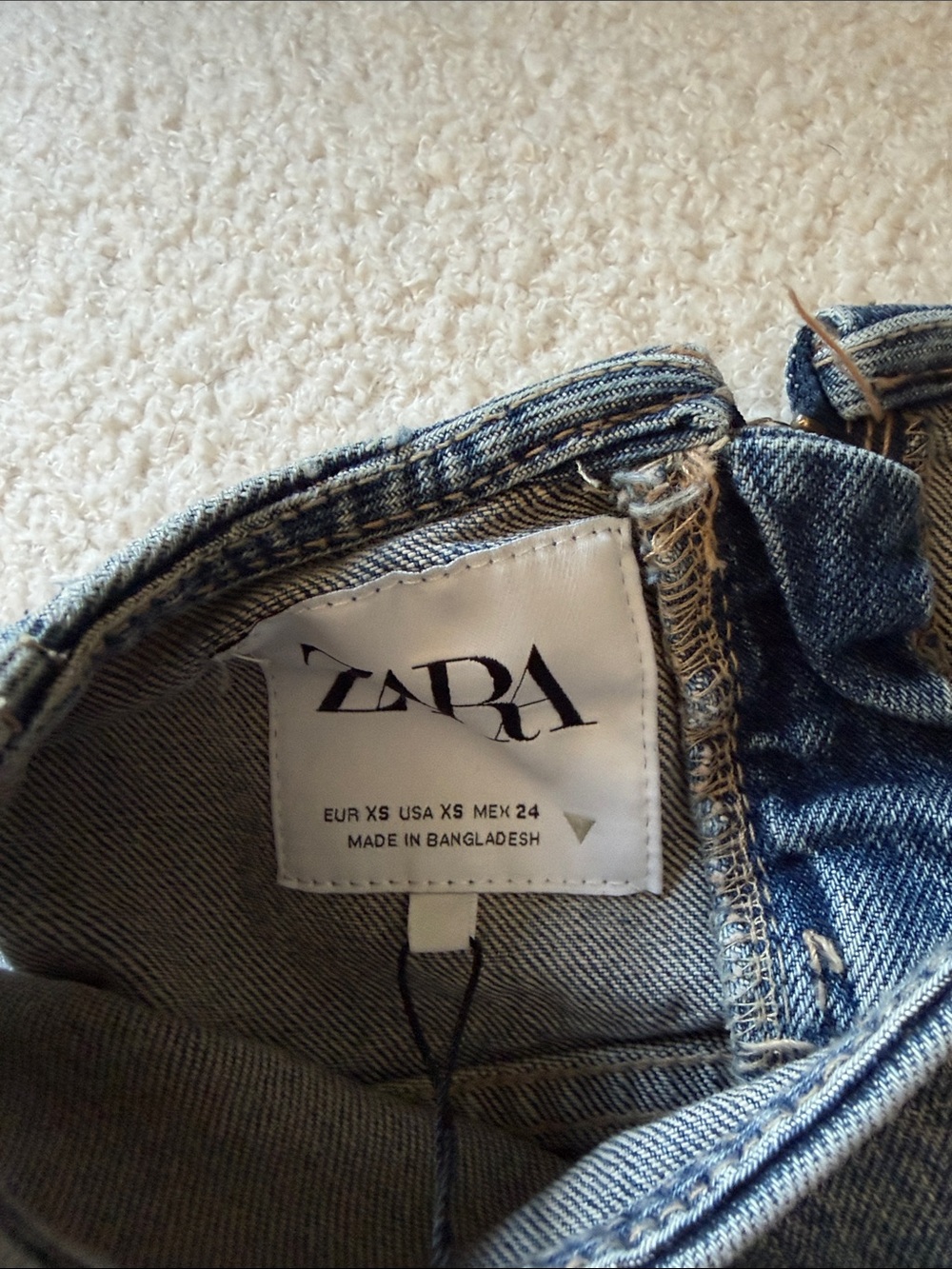 Jeans Subcategory Identification - Picture 2 of 2